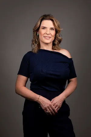 Dra. Daniela Busato